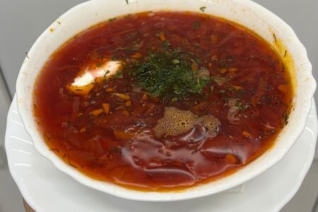 Борщ со сметаной