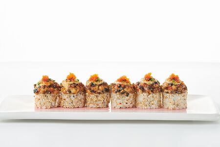 Запеченный ролл с угрем