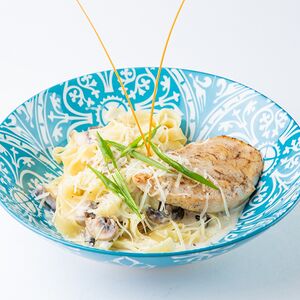 Фетуччине с курицей