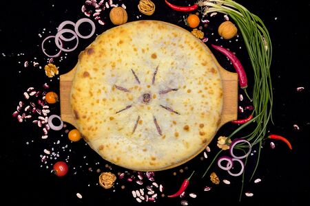 Осетинский пирог с фасолью Кадурджын