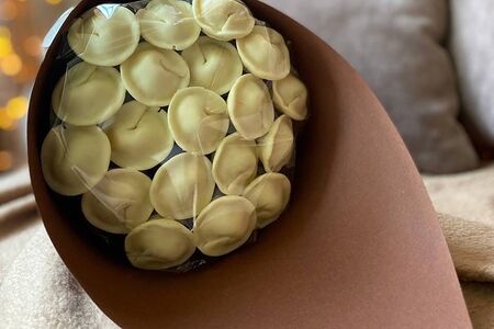 Шоколадные пельмени букет 19 шт