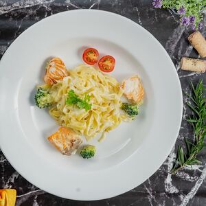 Паста с лососем