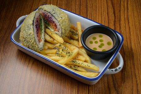 Азиатский бургер с семгой