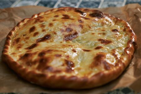 Пирог с грибами и картофелем