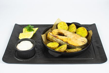 Кета запеченная