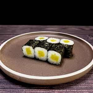 Мини-ролл с такуаном