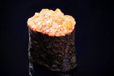 Гункан лосось