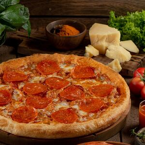 Пепперони большая