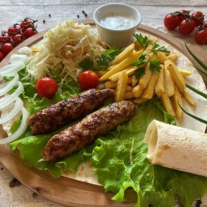 Комбо-набор Люля-кебаб из курицы с гарниром