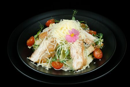 Салат Цезарь с креветкой