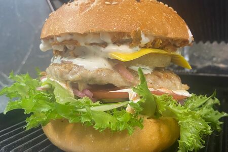 Бургер Гавайи с ананасом