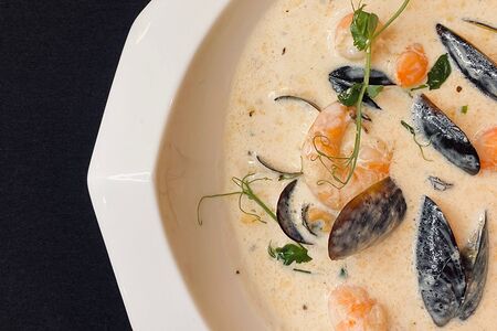 Суп сливочный с морепродуктами