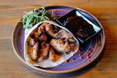 Хворост с цыпленком