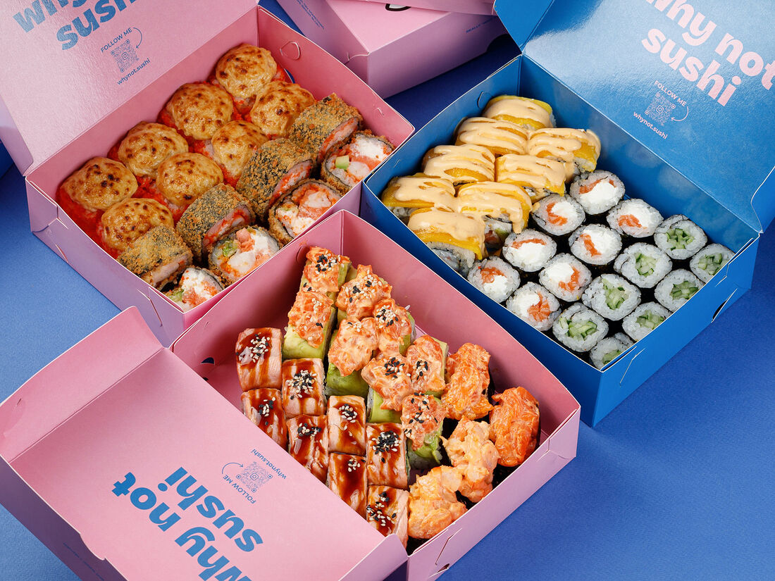 Суши на женщине. 2 фото. Why not sushi. Why not sushi. Why not sushi меню.