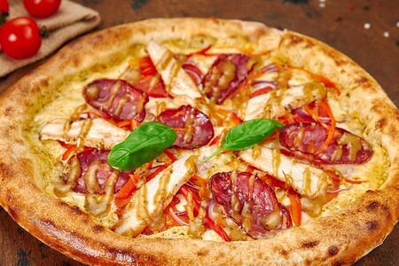 Пицца Аррива с чоризо и курицей