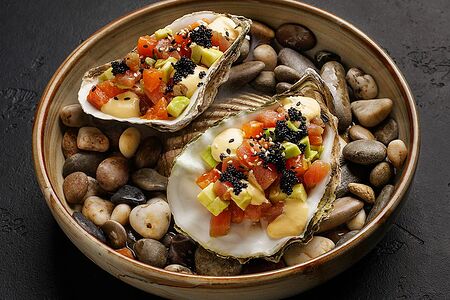 Тартар из тунца и лосося