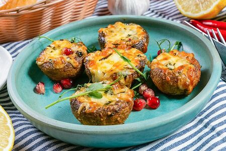 Шампиньоны с сыром