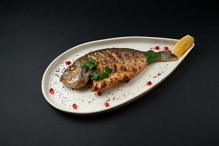 Дорадо на мангале