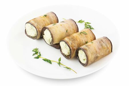 Рулетики из баклажанов с мягким сыром