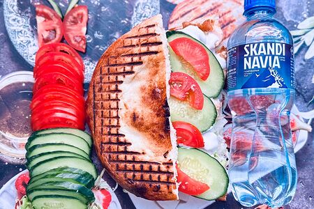 Вода Скандинавия с газом