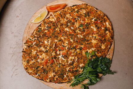 Лахмаджун (Lahmacun)