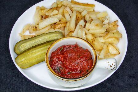 Картофель жареный