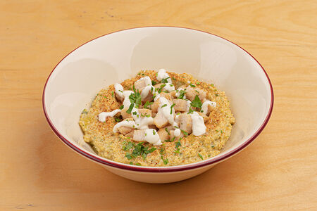 Хумус с копченой куриной грудкой