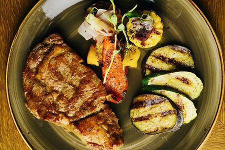 Стейк Рибай