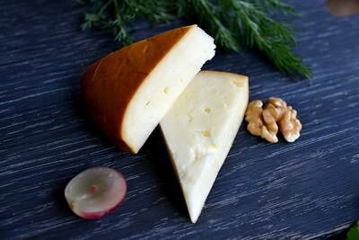 Сыр сулугуни копченый