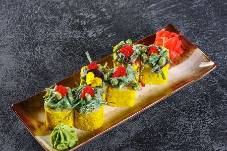 Ролл Ясай маки