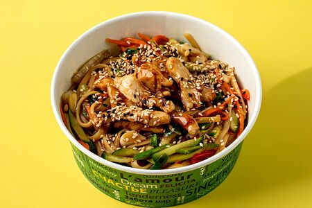 Wok с курицей