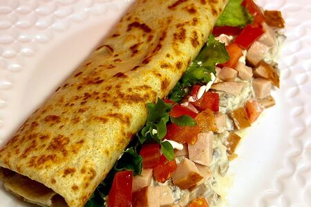 Блин с копченой курицей