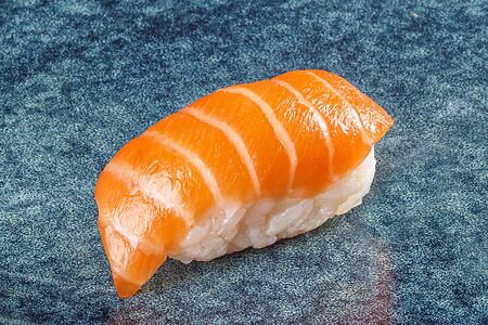 Суши Лосось