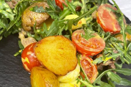 Салат с говядиной