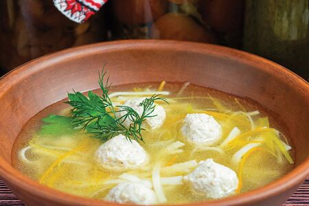 Суп-лапша с фрикадельками