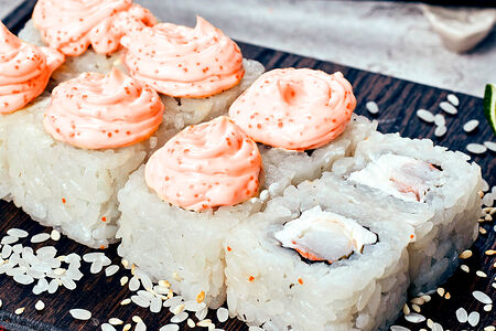 Ролл Лава с креветкой