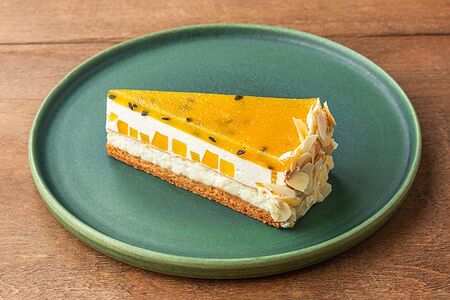 Чизкейк с персиком и маракуйей