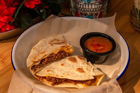 Кесадилья с говядиной