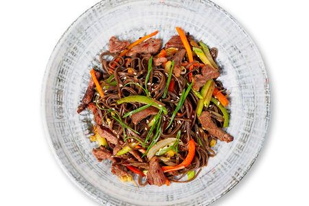 Соба с говядиной