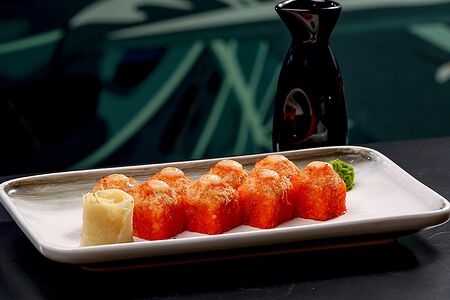 Ролл запеченный с крабом