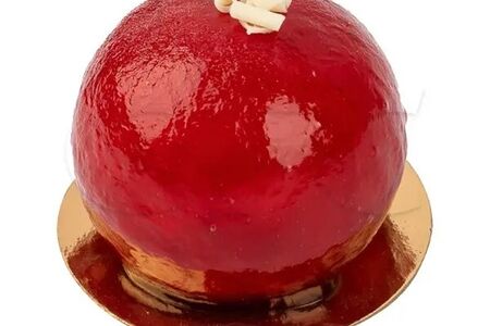 Пирожное Малиновая бомба