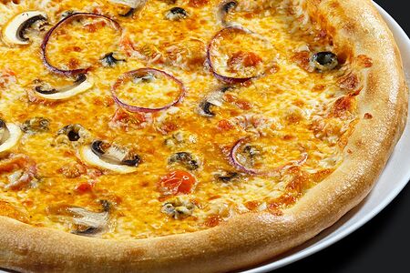 Пицца с шампиньонами