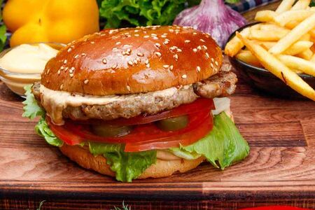 Бургер Острый с халапеньо (большой)