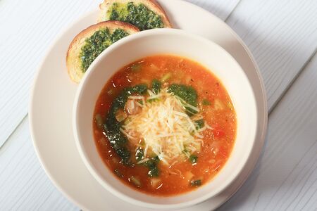 Итальянский суп Минестроне