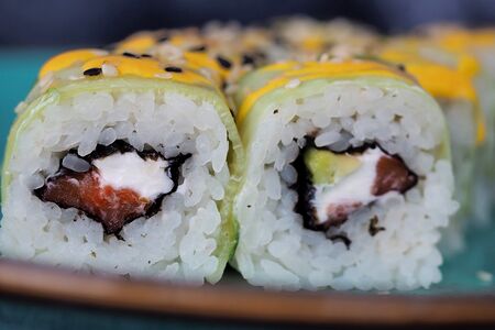 Special roll Сяке