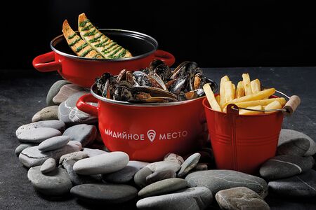 Мидии в соусе том ям