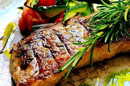 Bife angosto c/c striploin chain on. grainfed