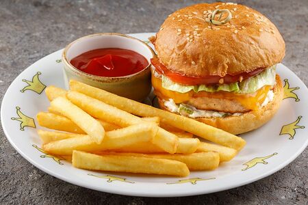 Чизбургер с куриной котлетой