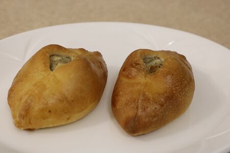 Расстегай с треской и лососем