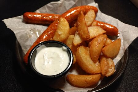 Колбаски братвурст